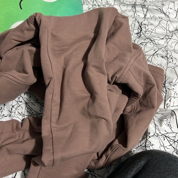 TNA Hoodie - Picture 5 of 5